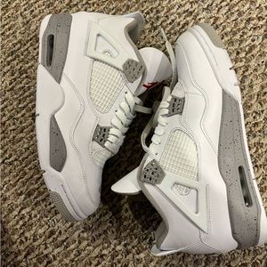 Jordan 4 Oreo size 10 new